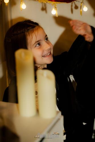 ALEX-EMMA-NOA 064
